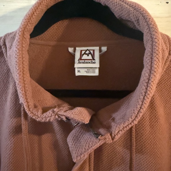 Avalanche Women's Rust Pullover Sweatshirt - Picture 2 of 5